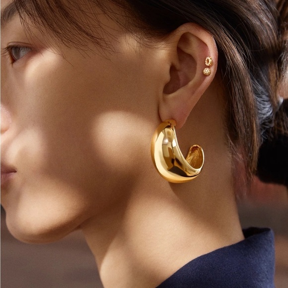 NWT! Baublebar Emma Hoop Earrings​​ - Picture 2 of 4